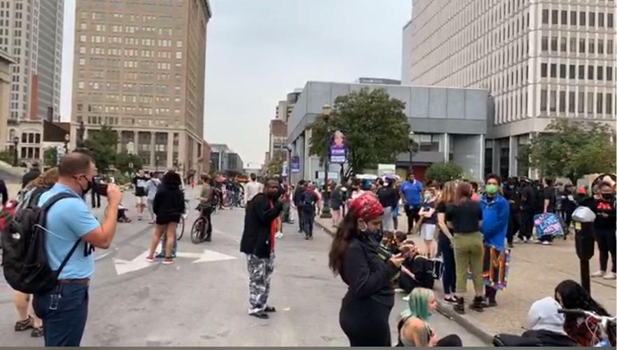 PROTESTERS CLASH WITH LMPD DOWNTOWN 9-23-2020 5.jpg