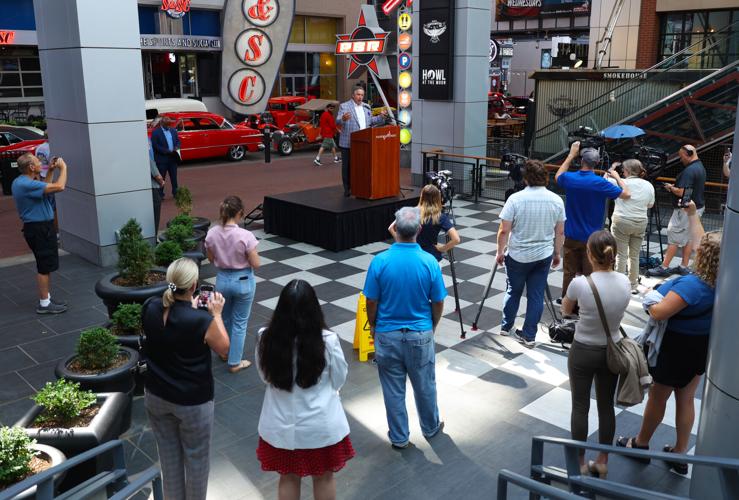 David Greene speaks at Fourth Street Live