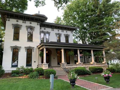 Peter Dumesnil House