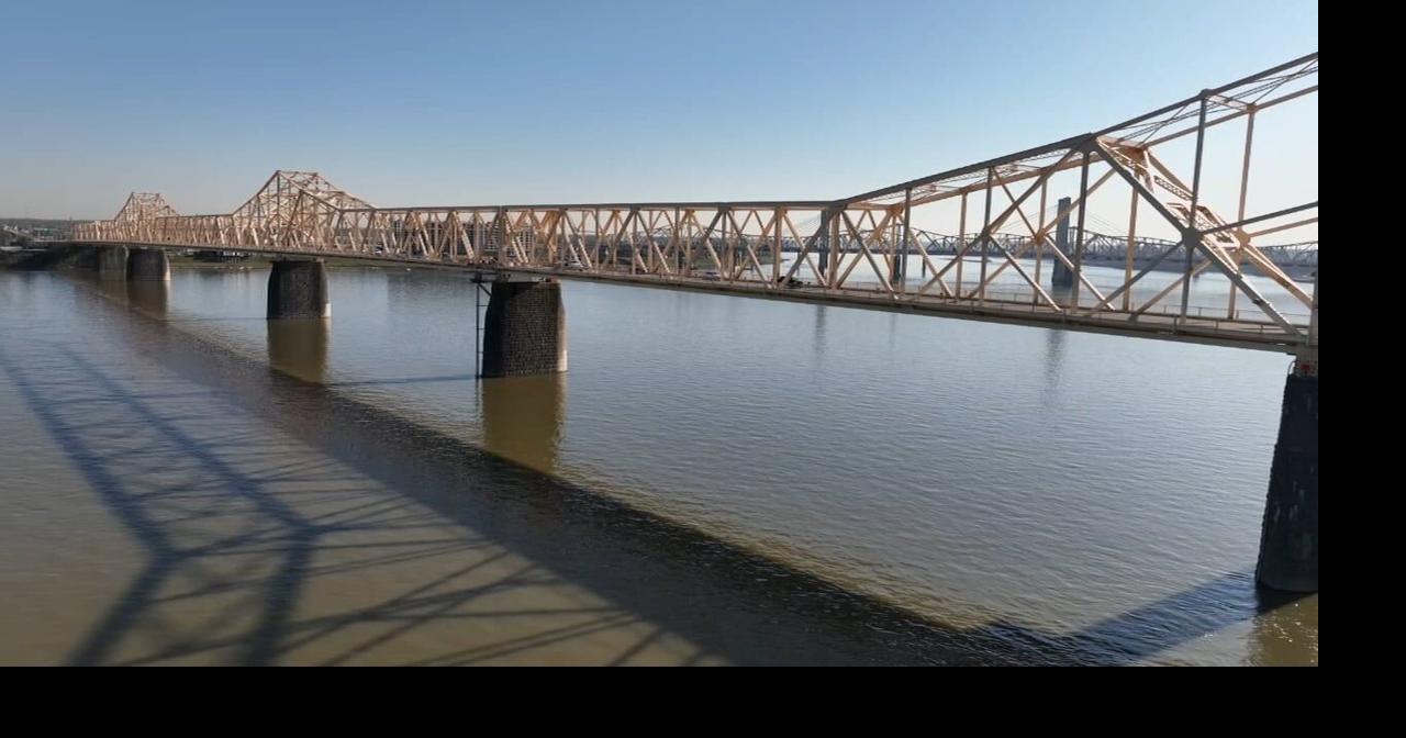 KYTC pauses plan to reduce lanes on 2nd Street Bridge after engineers found new 'structural' damage