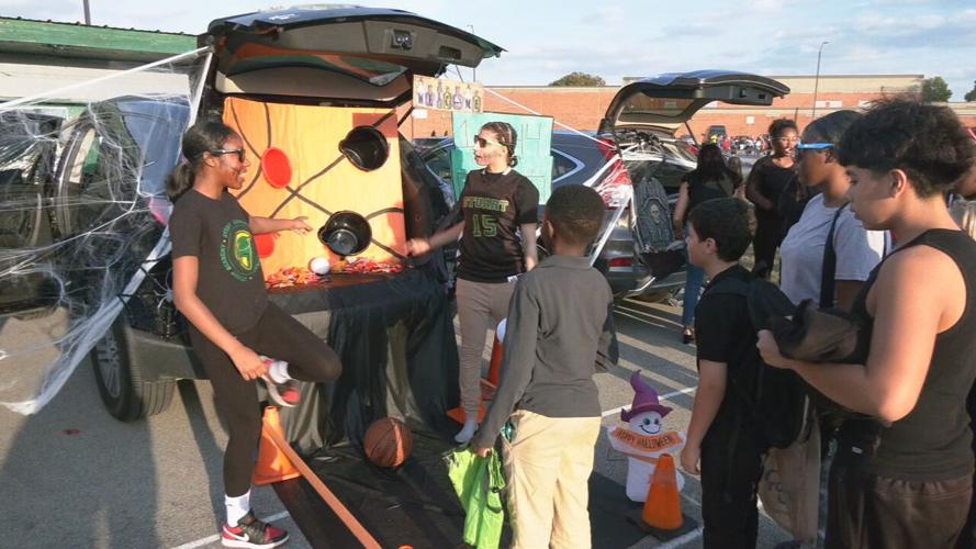 Stuart Academy trunk-or-treat 10-25-23