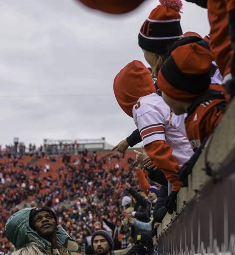 Lamar Jackson ceremony6269.jpg