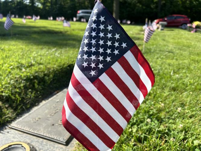 Veterans' Graves at Louisville Memorial Gardens