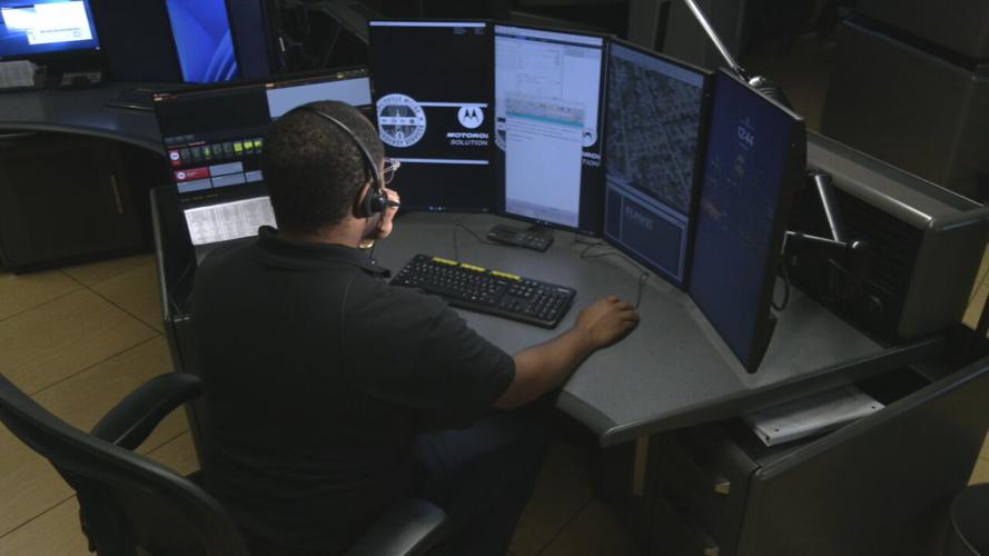 911 DISPATCHER HELPS DELIVER BABY