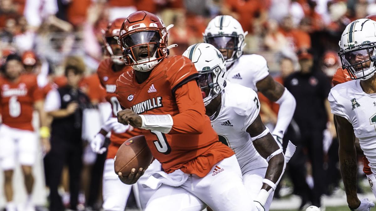 Wasabi Fenway Bowl: Cincinnati Bearcats vs. Louisville Cardinal