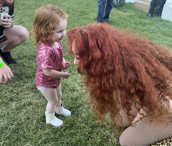Juliet meets Chappell Roan