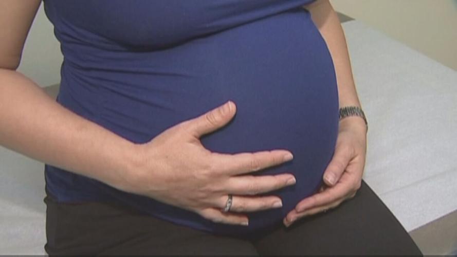 Pregnancy / Pregnant mom