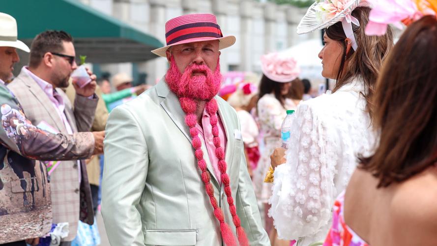 Fans on Kentucky Oaks Day 2025