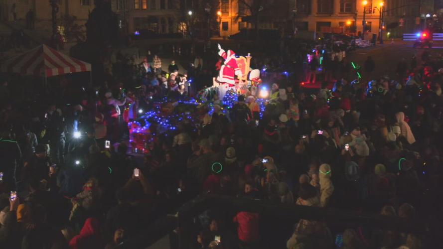 Light Up Louisville 2022 (20).jpeg