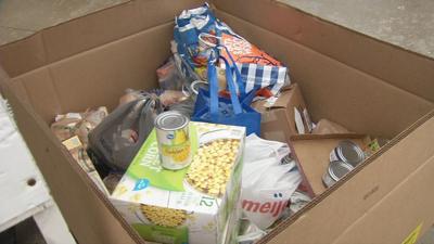 U OF L FOOD DRIVE 11-23-19 (1).jpg