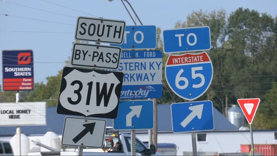 FALL CRASH - ELIZABETHTOWN US 31 W BYPASS SIGN FELL - 9-29-2023 (3).jpeg