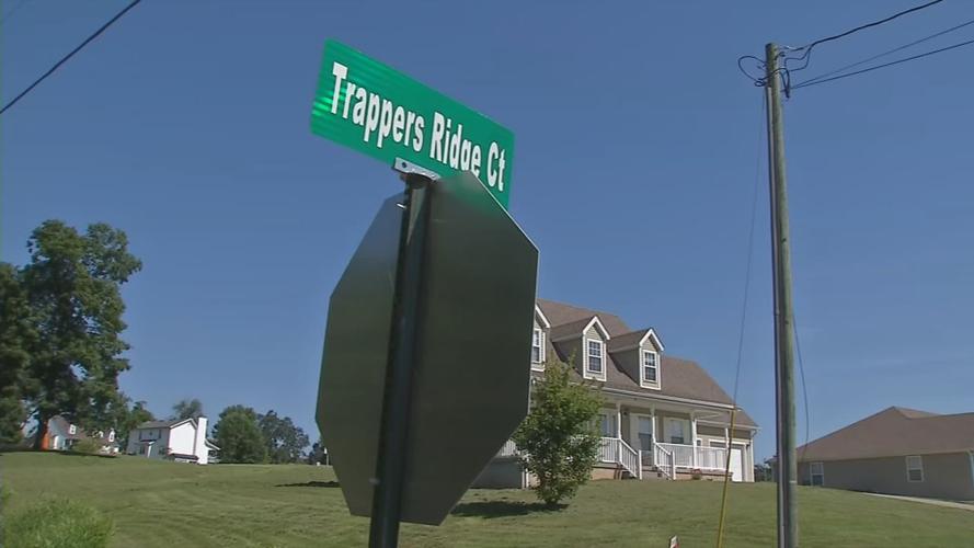 Trappers Ridge Court street sign in Hardin County, Ky.