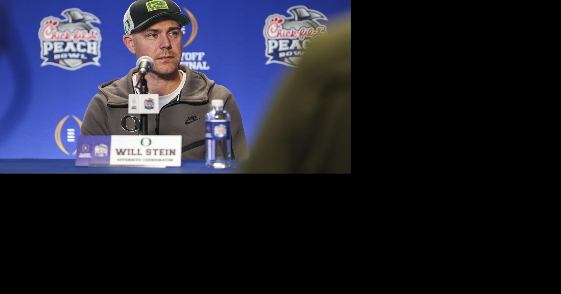 CRAWFORD | The man in 2 huddles: Will Stein calls plays for Oregon while building Kentucky’s future