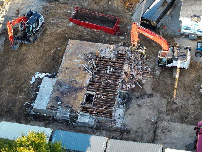 6213 APPLEGATE LANE DEMOLITION - 10-23-2023 COURTESY METRO EMERGENCY SERVICES  (1).JPG