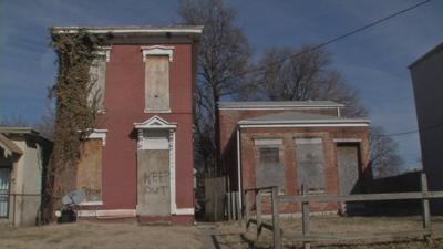 Community meetings discuss how to purchase vacant, abandoned properties in Louisville