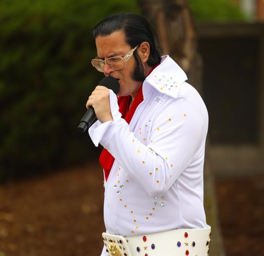 Elvis performer sings during Harvest Homecoming.JPG