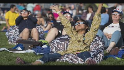 ECLIPSE WATCHING - FILE IMAGE  (5).jpeg