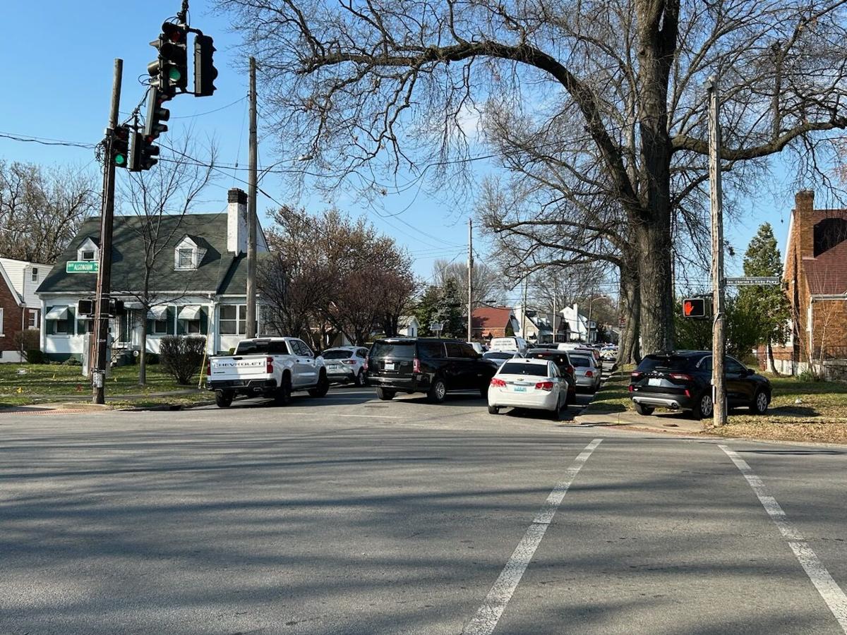 Man dead after shooting in Louisville's Park Duvalle neighborhood, police say Crime Reports
