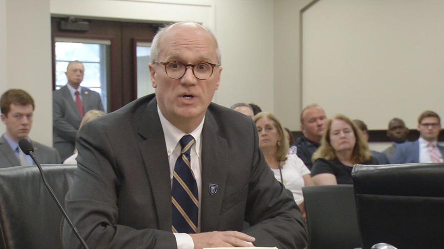 Murray State Pres. Robert Jackson