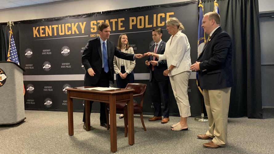 BILL SIGNING - MENTALLY INCOMPETENT SUSPECTS -   7-7-2021.jfif