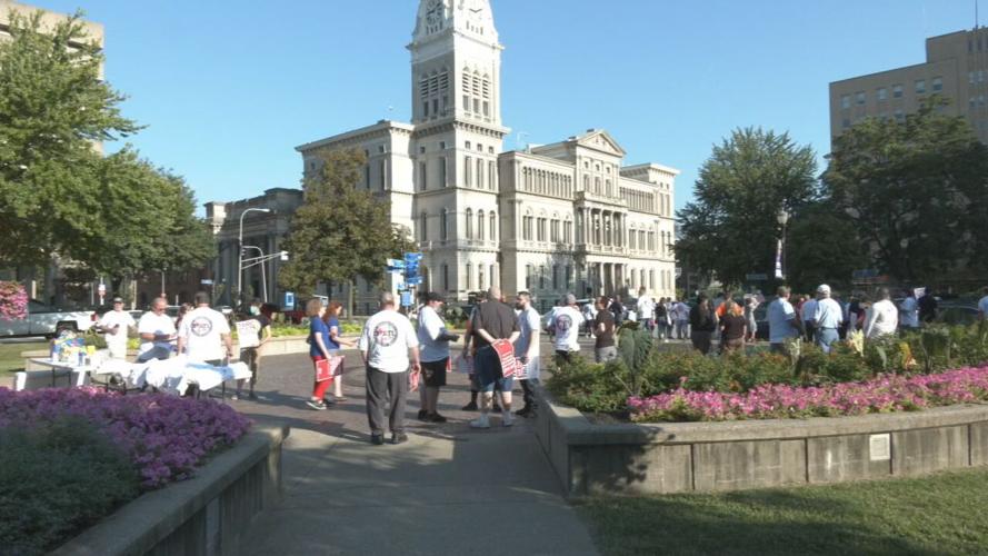 TARC protest (2) 8-27-22.jpeg
