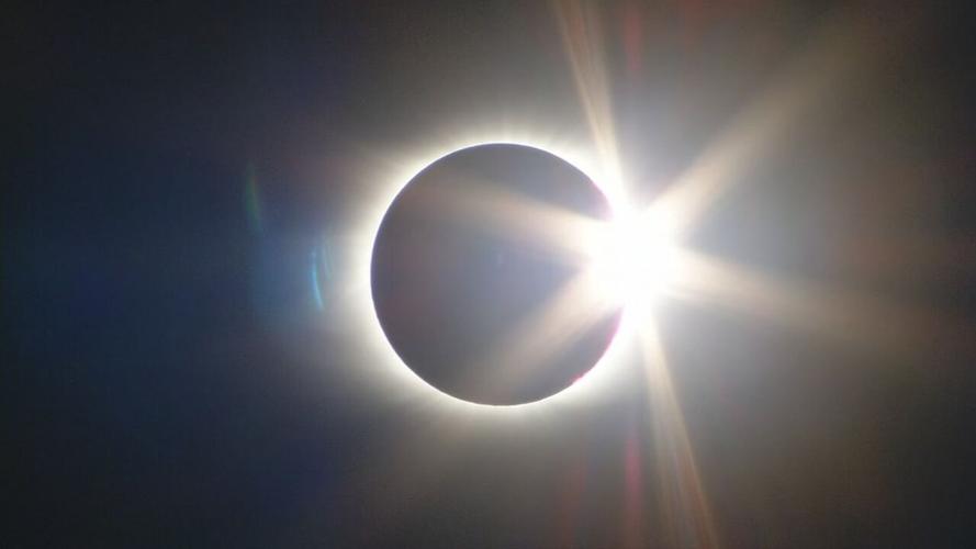 ECLIPSE - FILE IMAGE  (5).jpeg