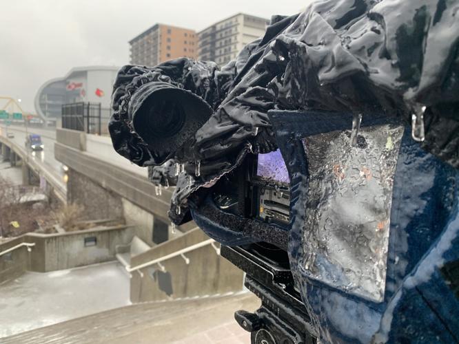 SNOW - WDRB CAMERA ON BELVEDERE - .jpg