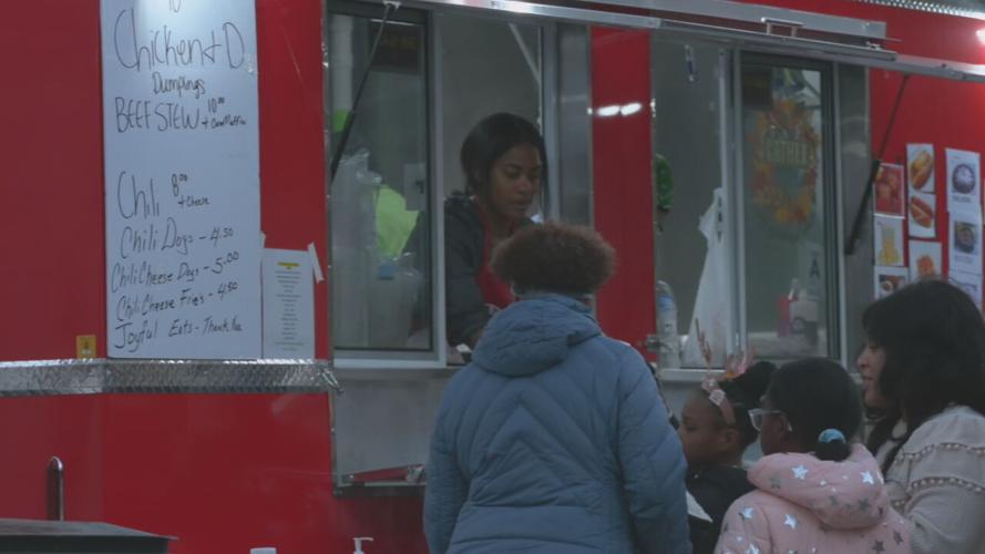 Light Up Louisville 2022 (14).jpeg