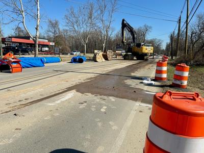 Construction near River Road BBQ - March 10, 2025.jpg
