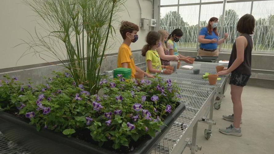 The Ellen T. Leslie Botanical Gardens Classroom Building