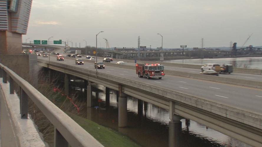 Crash victims procession 6.jpg