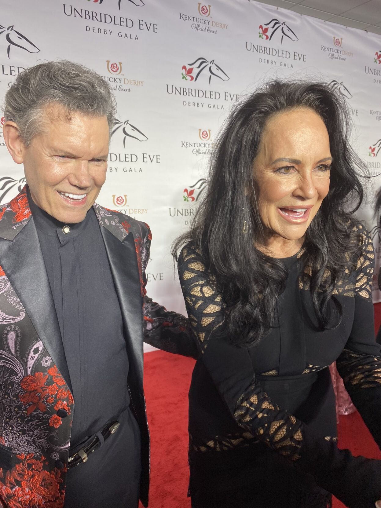 UNBRIDLED EVE RANDY TRAVIS 5-5-23