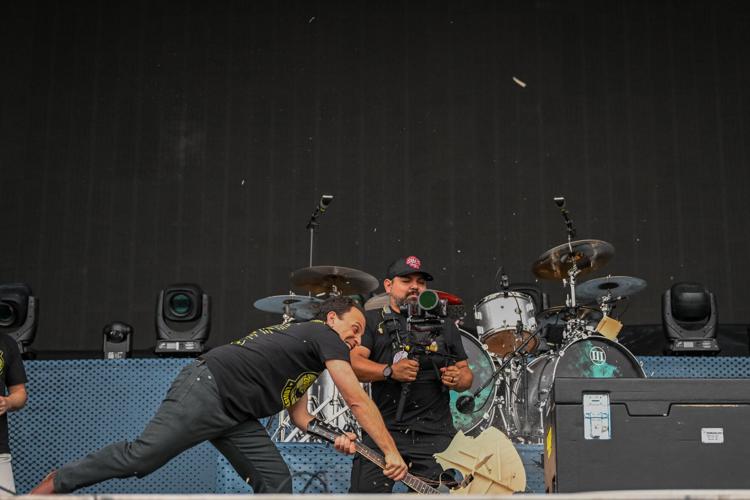 IMAGES Offspring, Slipknot and Five Finger Death Punch headline Day 1