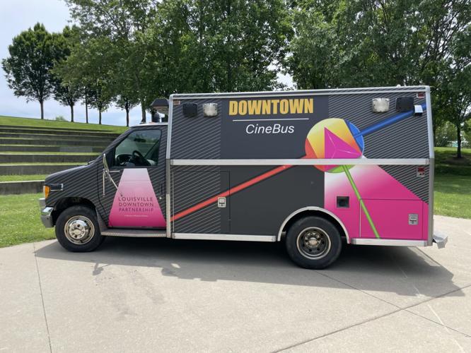 Downtown Cinebus from side