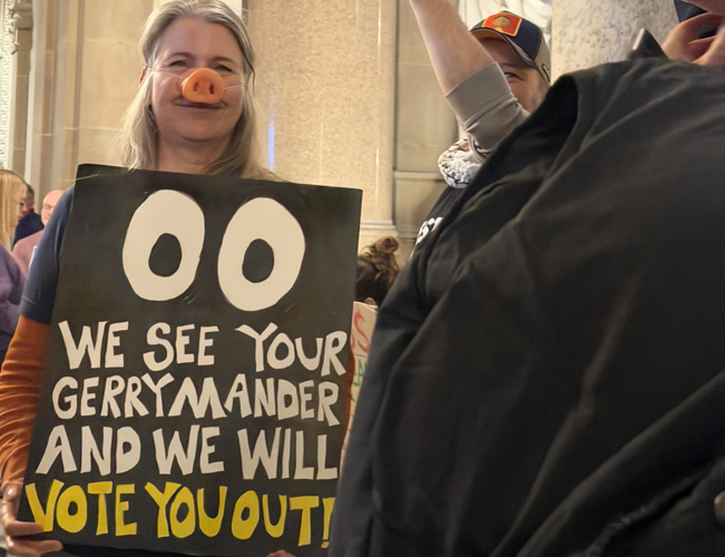 Protesters outside Indiana statehouse as lawmakers vote on redistricting