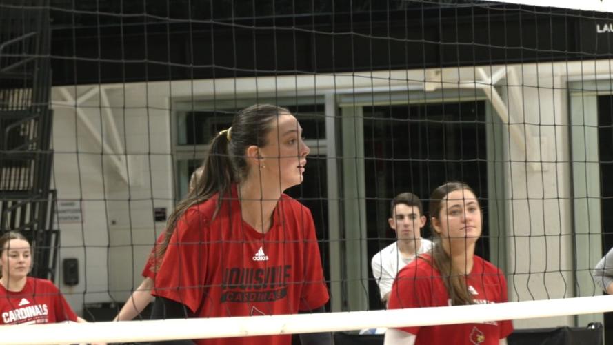 Cara Cresse thriving in her fifth year for U of L Volleyball