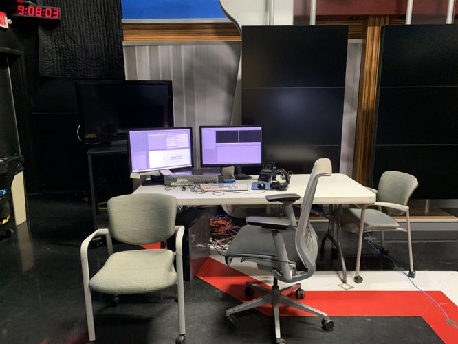 WDRB - SOCIAL DISTANCING - STUDIO B