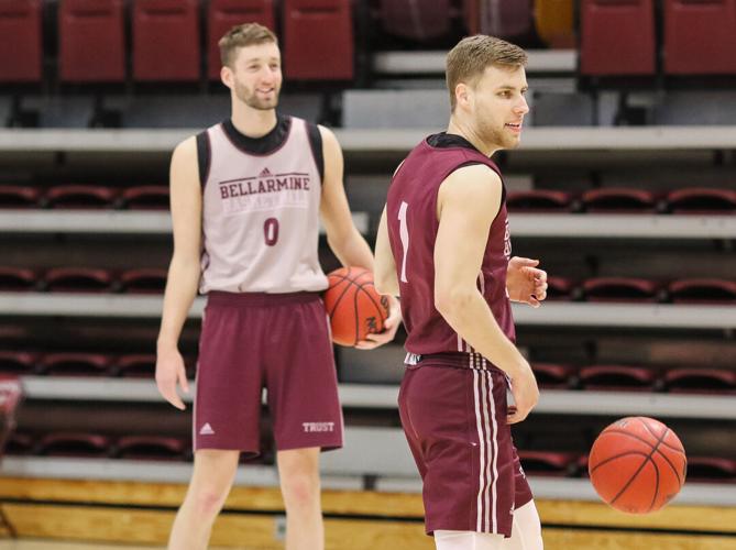 BELLARMINE_PRACTICE_7573.jpg