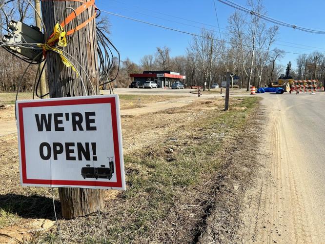 Construction near barbecue restaurant - March 10, 2025.jpg