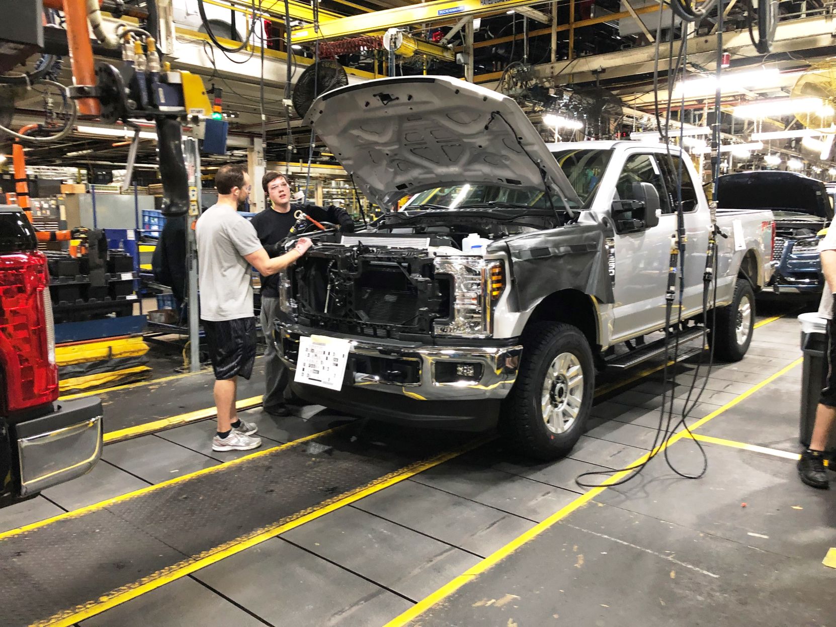 Ford Begins Shifting Workers Between Louisville Plants To Boost SUV Ford Begins Shifting Workers Between Louisville Plants To Boost SUV