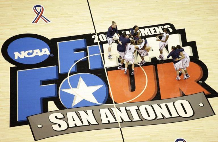 NCAA - WOMEN'S TOURNAMENT - SAN ANTONIO - 2010.jpeg