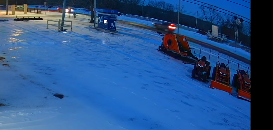 SUV suspected in Oldham County hit and run