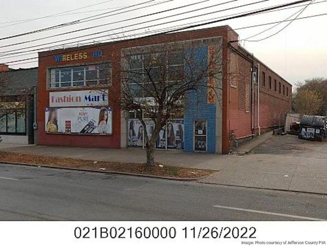 Smoketown building reno