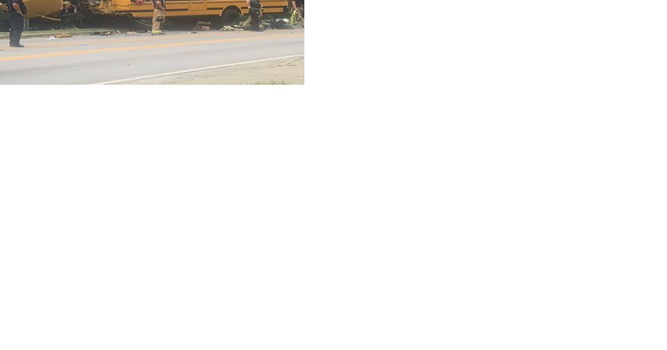 JCPS bus involved in collision with truck on Newburg Road near Trevilian Way - Vimarsana News