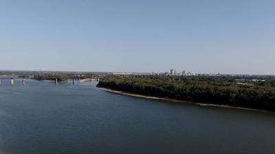 Louisville skyline from Indiana.jpeg