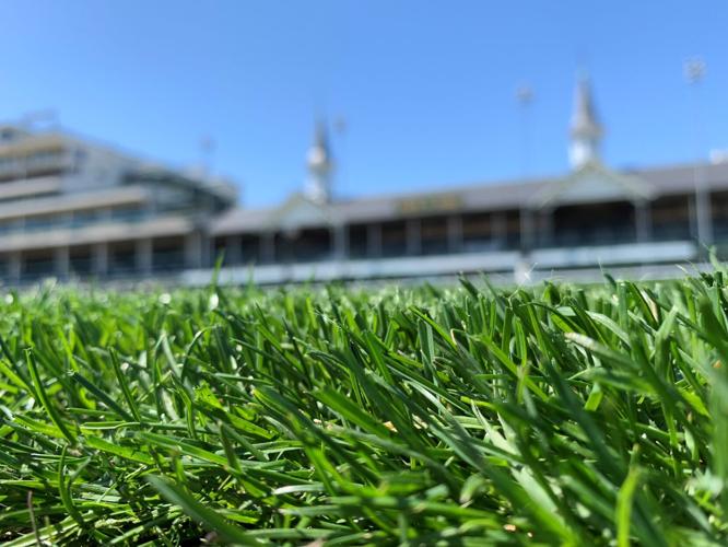 CHURCHILL DOWNS - 4-15-2022 5.jpg