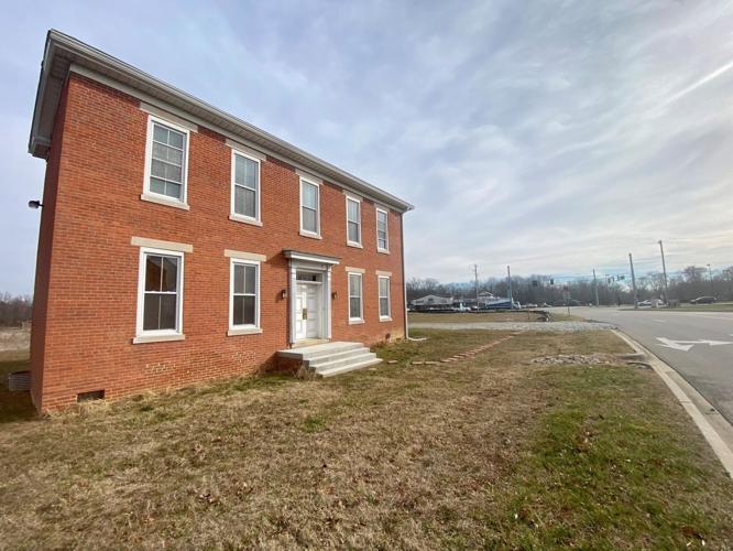 Indiana Landmarks-Smith-Phillips Farmhouse listing photo 1-16-24 (5).jpg