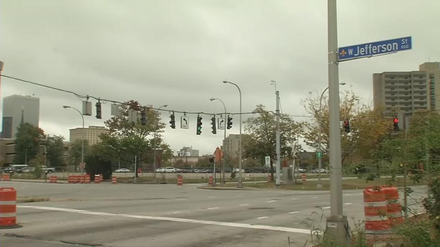 Intersection: South 9th Street and West Jefferson Street