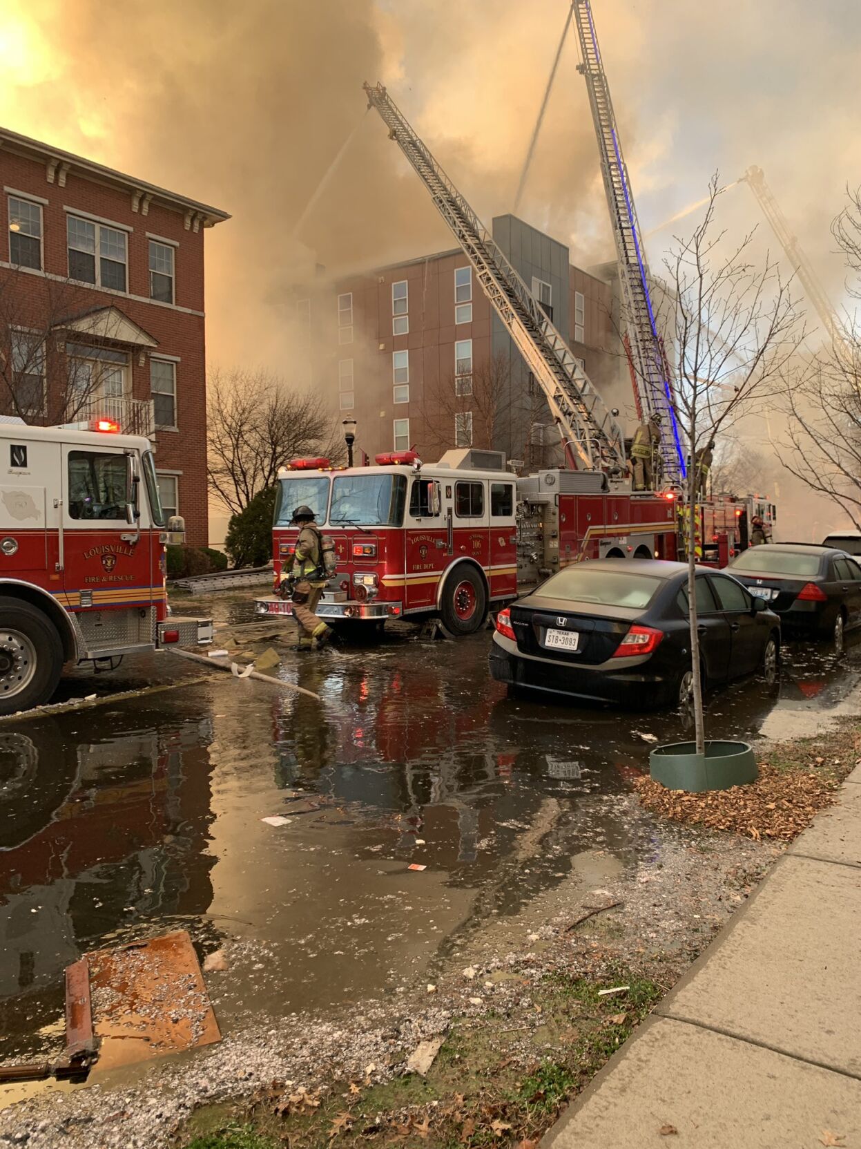 Phoenix Hill apartment fire
