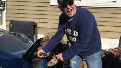 Louisville man with terminal lung disease given electric car